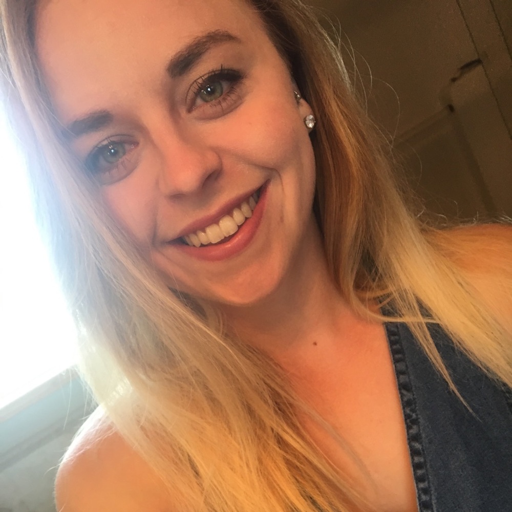 Meet your Posher, Michaela